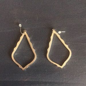 Kendra Scott Sophee Drop Earrings In Gold